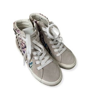 💜NWOB Steve Madden Tracey Rainbow Snake Studded Sneakers 7.5💜